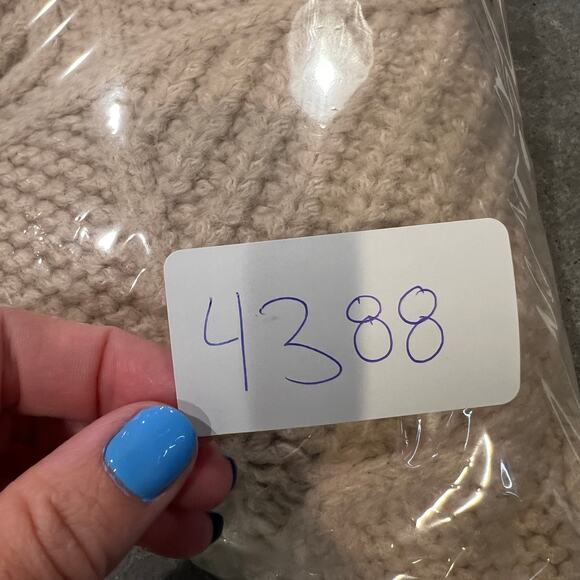 CASLON Women's Chunky Cable Knit Turtleneck Sweater Size S In Beige - Picture 8 of 8